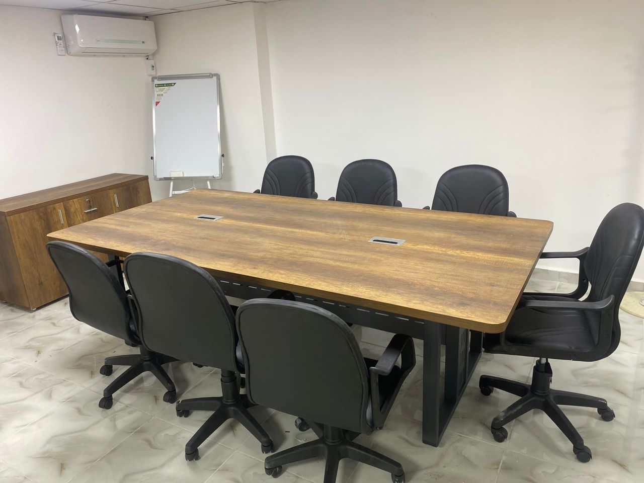 Table de réunion