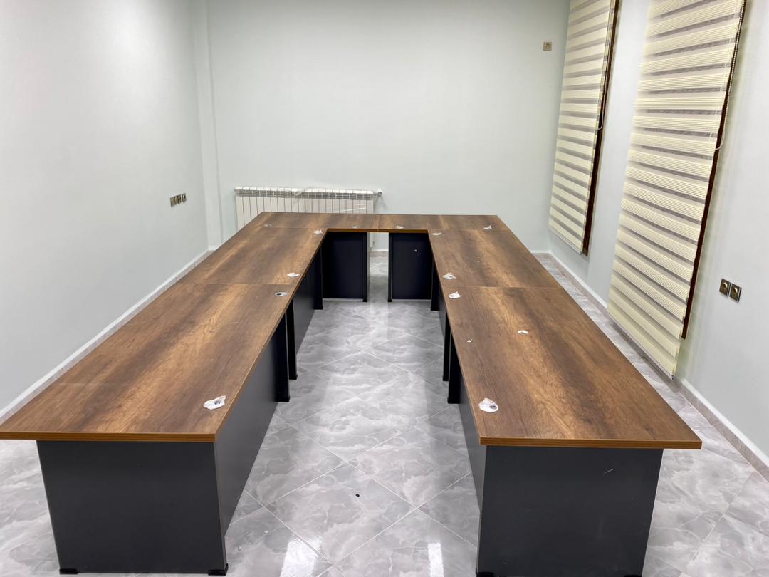 Table de réunion
